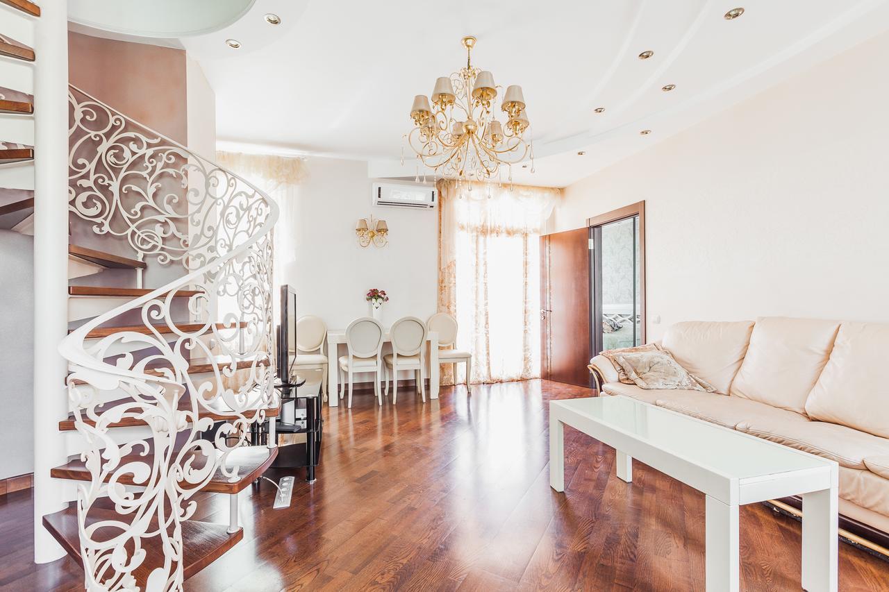 Two-Level Apartment Οδησσός Εξωτερικό φωτογραφία
